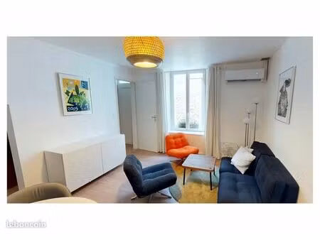 maison de ville meublée au calme – hyper centre fontainebleau – 42 m² carrez / 55 m² au so