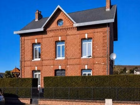 maison de maître 6 pièces – 145 m² – jardin  grange  dépendance – foucarmont (76)