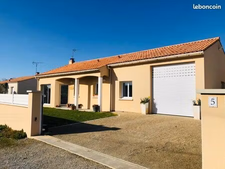 a louer_maison meublée 90 m2_3 chambres