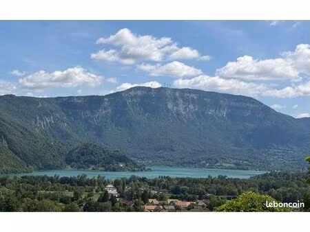 rare à nances villa 130 m2 terrain 1970m2 avec très belle vue