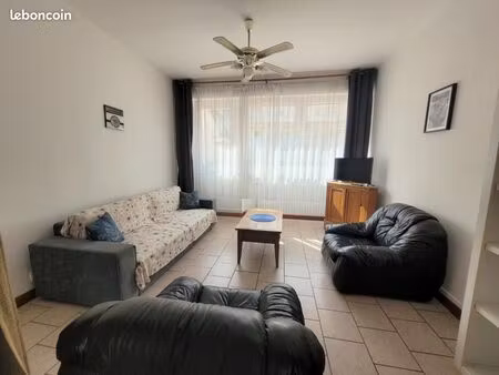 appartement 1 pièce 53 m²