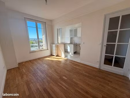 appartement 3 pièces 55 m²