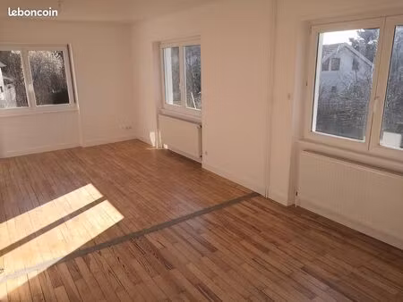 à louer à illfurth  appartement en duplex de 126 m²