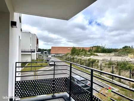 studio 1 pièce 25 m²