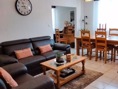 grand t4 de 91 m² – aucun vis-à-vis – 3 chambres