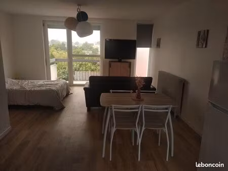 loue studio meublé