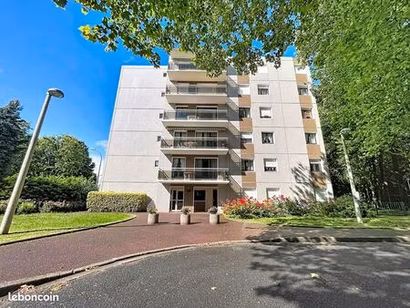 appartement 4 pièces 87 m²