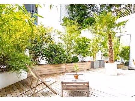 vieux lille t2 terrasse + parking