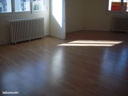 appartement 3 pièces 82 m²