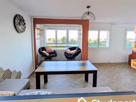 chambre 1 pièce 12 m²