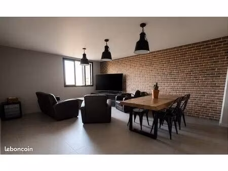 ⭐ appartement t3 de 67 m² entièrement rénové – vue exceptionnelle – parking privé – sarria