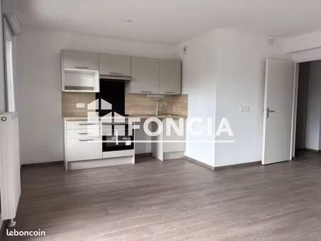 appartement 3 pièces 64 m²