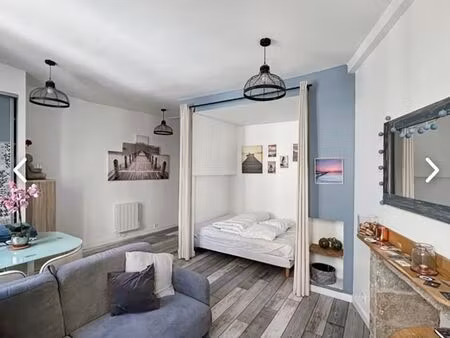 loue t1bis 35m2 centre historique de vannes
