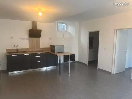 appartement t2 en rdc proche du centre ville de vic-en-bigorre