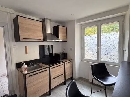 studio meublé rdc en centre ville de vic-en-bigorre