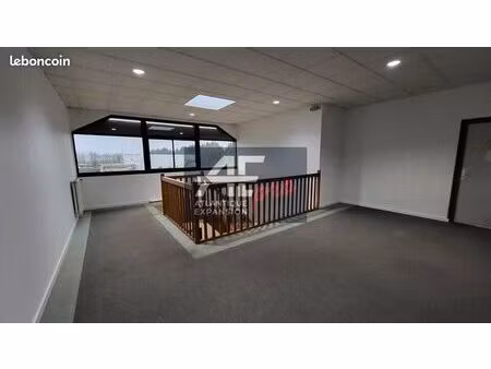 murs 714 m² pontchâteau