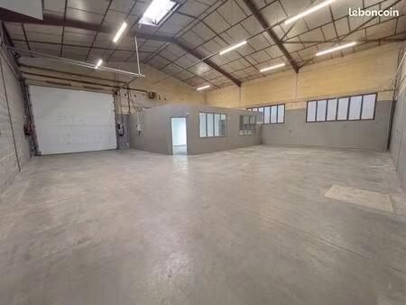 local industriel -560 m² - chambéry (zi des landiers) - disponible immédiatement