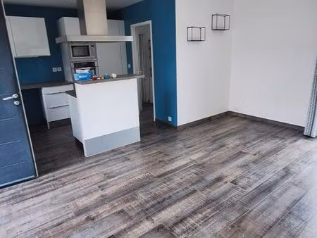 maison - 89m2 - 2 chambres- non meublé