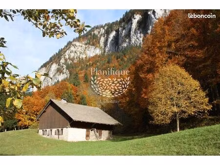 ferme 2 pièces 80 m²