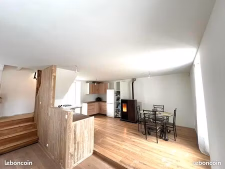maison rénovée 3 chambres