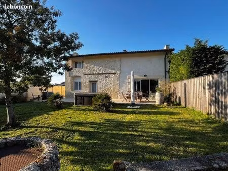 maison 5 pièces 146 m²