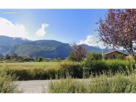 terrain 363 m² cluses