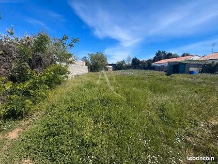 terrain 656 m² longeville sur mer