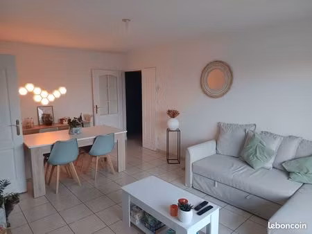 location appartement et garage a mericourt