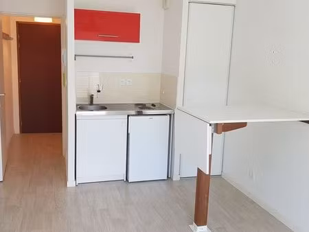 appartement t1 20 m² / hippodrome - nantes / excellent etat