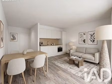 studio 1 pièce 46 m²