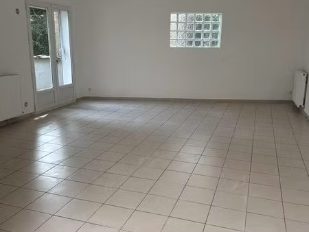 tourcoing centre t4 de 95m2 libre de suite