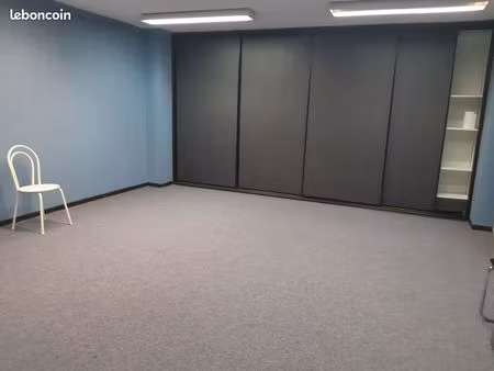bureau dans zone artisanale prox. a.16