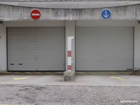 garage moulin a vent