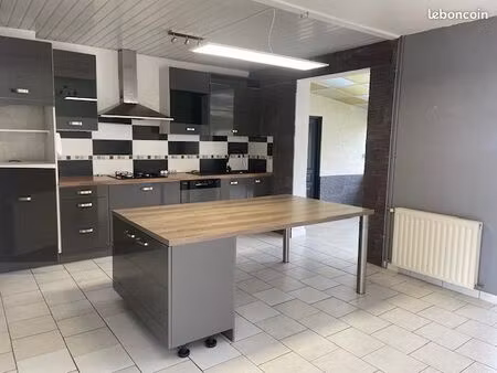 maison 5 pièces 137 m²
