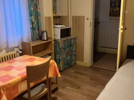 loue chambre pour étudiant-te