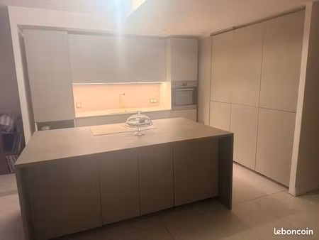 maison familiale très grande et emplacement stratégique sur villeneuve d’ascq