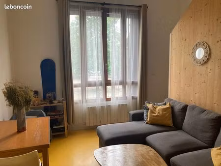 t2 bordeaux bastide 35m2