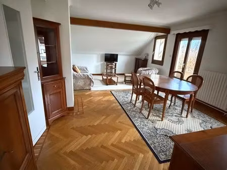 loue appartement meublé 67 m² avec jardin / parking / garage