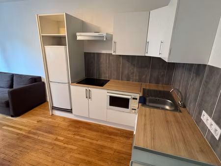 location appartement 2 pieces 45m2 - paris 16e