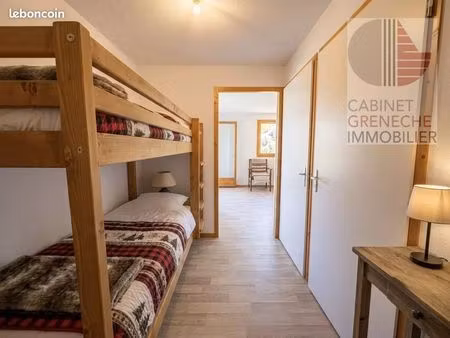 studio 1 pièce 24 m²