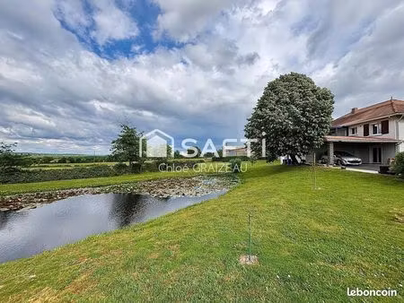 maison 7 pièces 136 m²