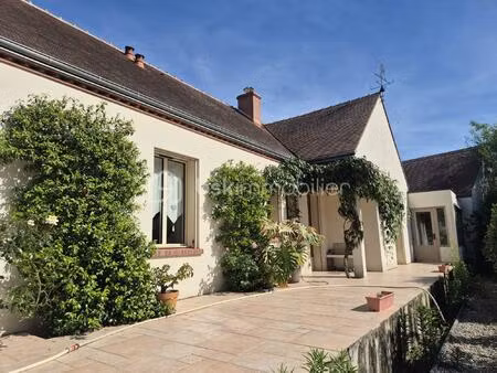 maison traditionnelle de 124 m² à checy