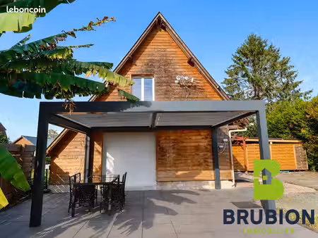 propriété 4 pièces 201 m²