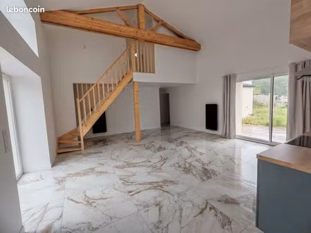 maison à louer entièrement rénovée