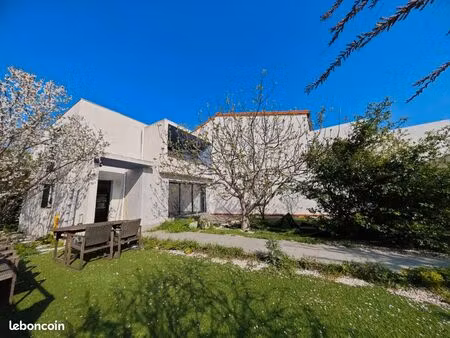 villa récente 117 m² – dpe a – climatisation neuve – aucun travaux – 4 chambres – jardin –