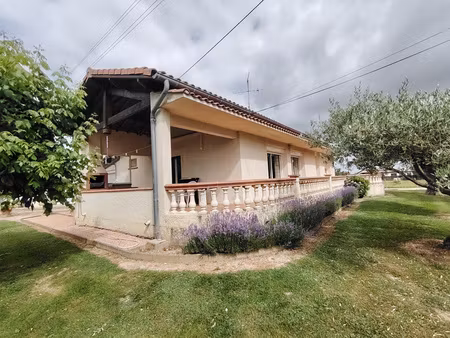 maison de plain-pied villematier