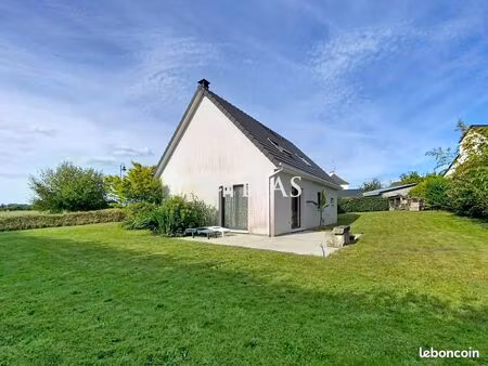 pavillon 5 pièces 105 m²