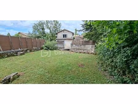 maison de 72 99 m² à xaintray