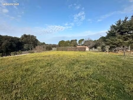 terrain 575 m² la bastidonne