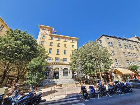 f3/4 meublé centre ville